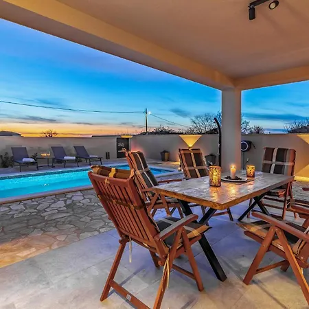 Stunning In Holiday home *