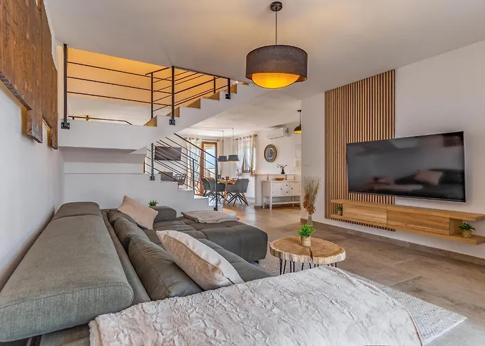 Gorgeous In With Wifi